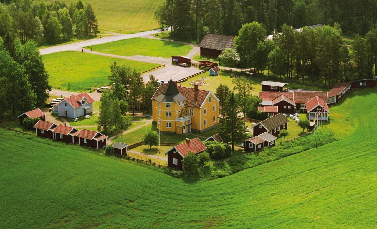 Smalandsbyn I Vimmerby Extérieur photo